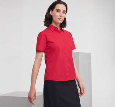 Russell Collection - Ladies´ Short Sleeve Poly-Cotton Easy Care Poplin Shirt - Skjorte Med Eget Logo