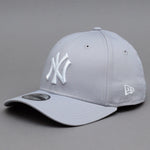 New Era MLB New York NY Yankees 9Forty Essential Child Kids Børne Caps Adjustable Justerbar Grey White Grå Hvid 10879075