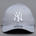 New Era MLB New York NY Yankees 9Forty Essential Youth Kids Børne Caps Adjustable Justerbar Grey White Grå Hvid 10879075