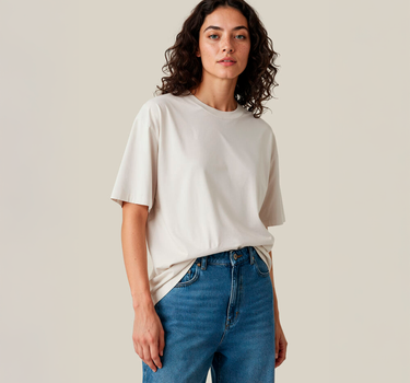 Untagged Movement - UM T-Shirt (OCS)  Loose Fit Unisex -  T-Shirt - 3410020 - Med Eget Logo