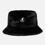 Kangol Faux Fur Bucket Hat Solid Black Sort K4370 (Solid Black) 