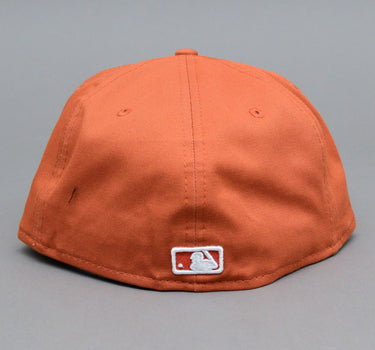 New Era MLB Oakland Athletics 59Fifty Essential Fitted Medium Brown White Brun Hvid 60298741