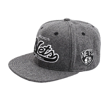 Mitchell & Ness NBA Brooklyn Nets Melton Cod Snapback Grey Grå