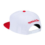 Mitchell & Ness Chicago Bulls Heritage Script Snapback White Red Hvid Rød MN 19230