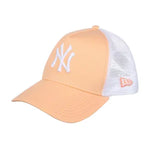 New Era New York Yankees League Essential Kids Trucker Snapback Peach White Fersken Hvid