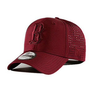 New Era Boston Red Sox 9Forty Feather Perf Adjustable Maroon Wine Rød