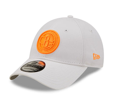 New Era NBA Brooklyn Nets 9Forty Neon Pack Adjustable Justerbar Cream Orange Beige 60240459 
