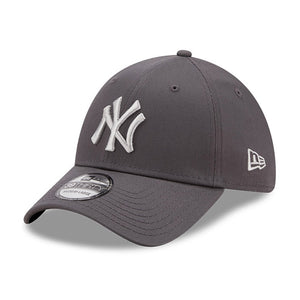 New Era MLB New York NY Yankees 39Thirty Essential Flexfit Grey Silver Grø Sølv 60222429 
